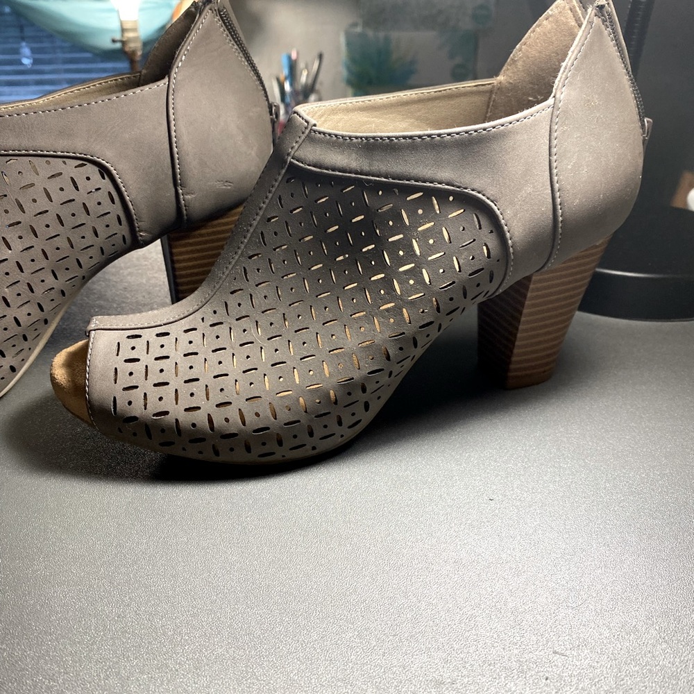 Women’s booties gray Gianni Bernini ankle boots